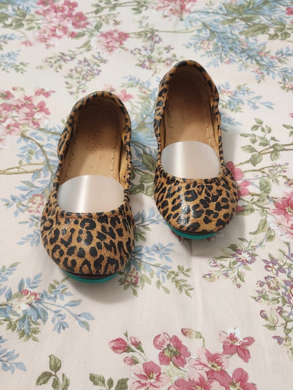Like New! Leopard Tieks! A must have for the Fall Wardrope!